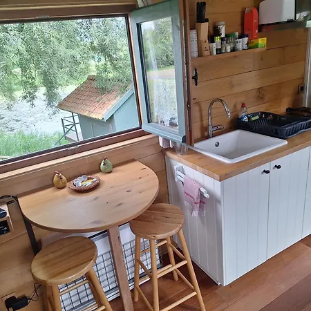 Roulotte Les Mesanges *